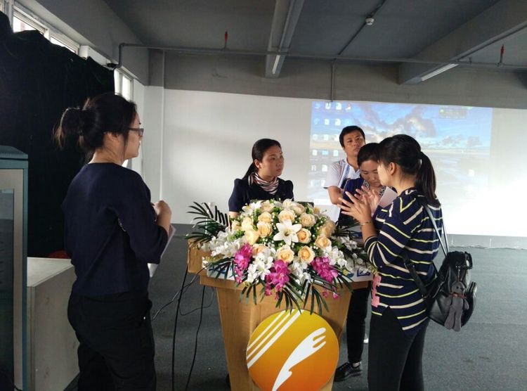 花園幼兒園幼小銜接家長(zhǎng)會(huì)報(bào)道 